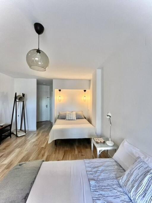 Acogedor Estudio 650 M De Playa Фуэнхирола Экстерьер фото